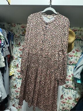 Boden Black Floral Long Sleeve Smocked Waist Dress